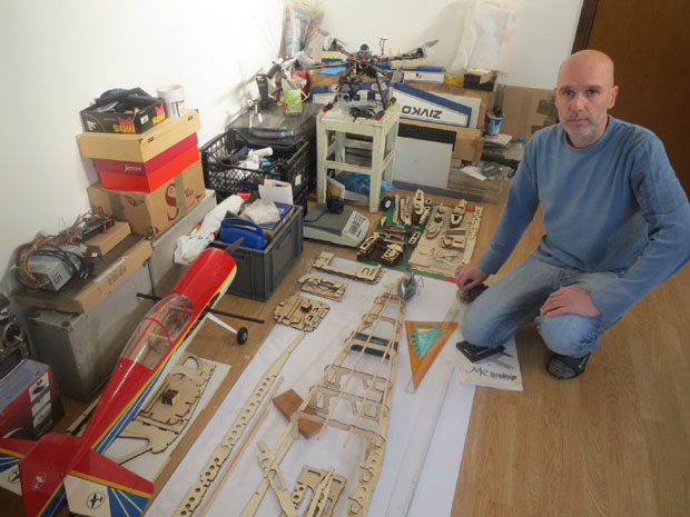 Прописи су приземљили моделаре